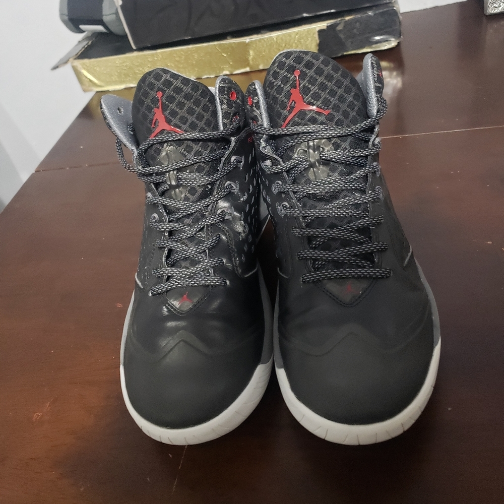 Nike Air Jordan Rising High 768931-004 Black Red